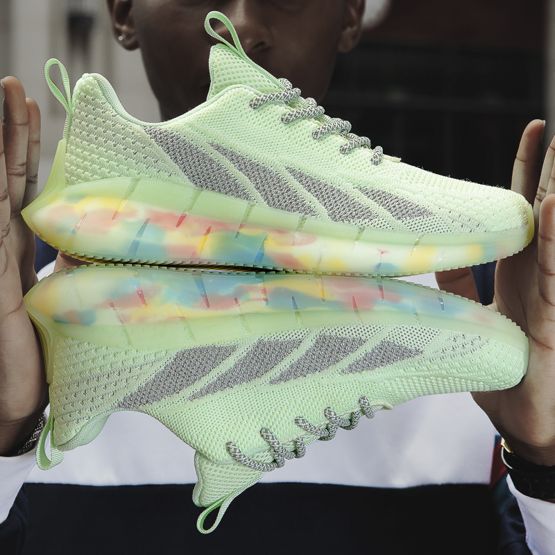 

High Quality 2021 Summer Womens Mens Casual Running Shoes Student Outdoor Sports Sneakers Black White Green Size 39-45 Code 61-065