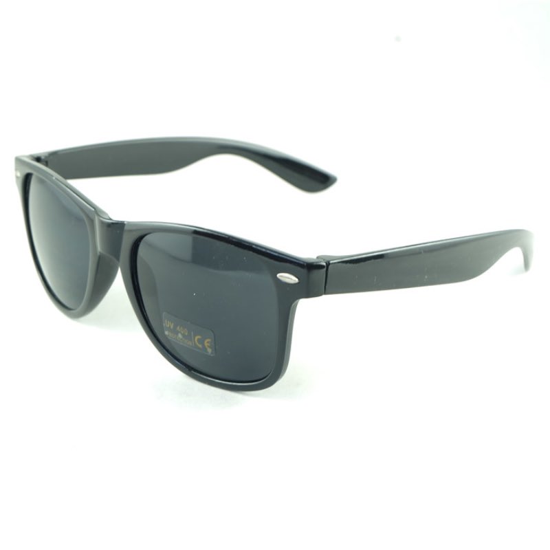 

DHLEMS Classic Style Retro Sunglasses Women And Men Modern Beach Plastic Glasses Multi-color Lens Eyewear 3083