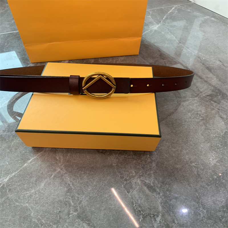 

Mens Leisure Business Belt Fashion Designers Gold Buckle Cowhide Belts Womens Classic Girdle Width 2.8cm Waistband With Box
