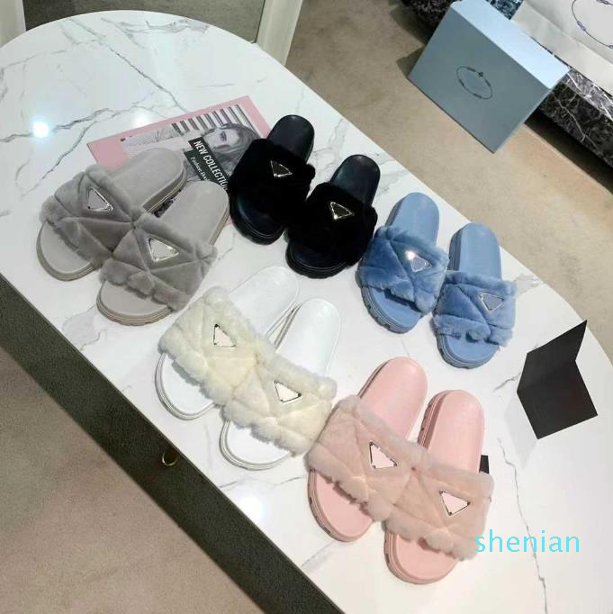 

Luxurys Designers Women Slippers Wool Slide Winter fur Fluffy Furry letters Sandals Warm Comfortable Slides Fuzzy Girl Flip Flop Slipper