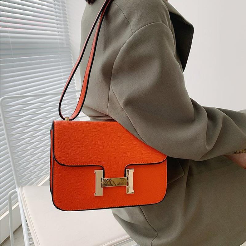 

2021 Summer And Spring Buckle Small Diagonal American Shoulder European Bag H New Bags Square Women's Fashion Women Jclbe
