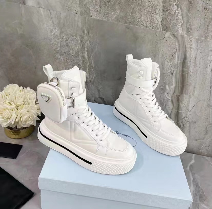 

2022 women casual shoes fashion man sneaker black and white luxury High top canvas Mens Designer Shoes highs qualit Womens shoe Slides flat shoes1 with box
