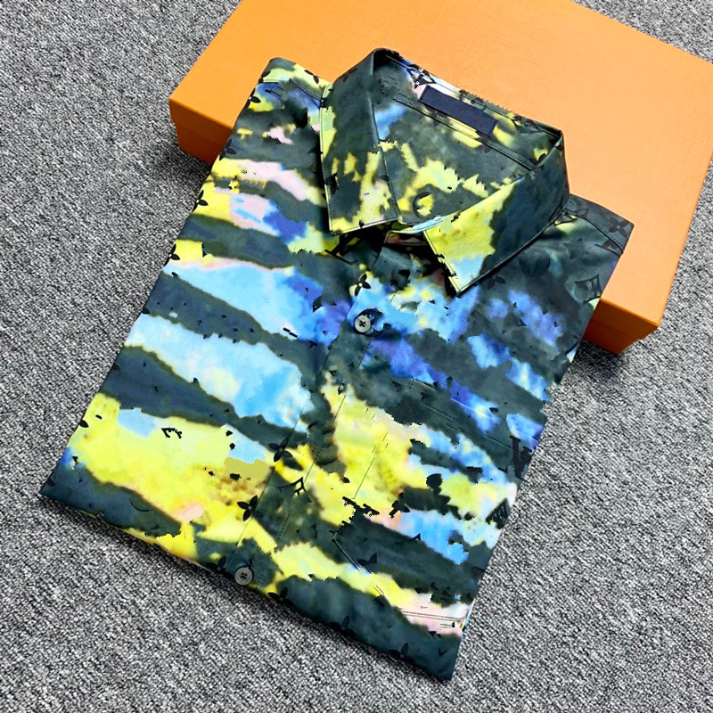 

22ss Shirt Fashion Printed Shirt Cardigan Gold Chain Pattern Trend Short Sleeve Button Shirt Tops Slim Fit Shirts Fashion Casual Clothes