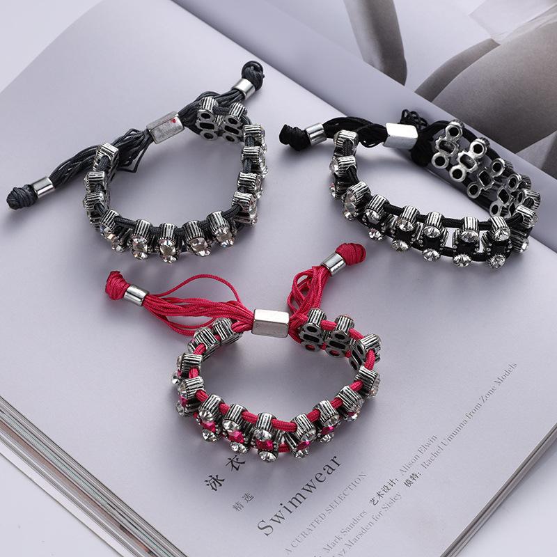 

Shrinkable Hand-Woven Classic Environmentally Friendly Alloy Diamond-Studded Women's Bracelet Bangle
