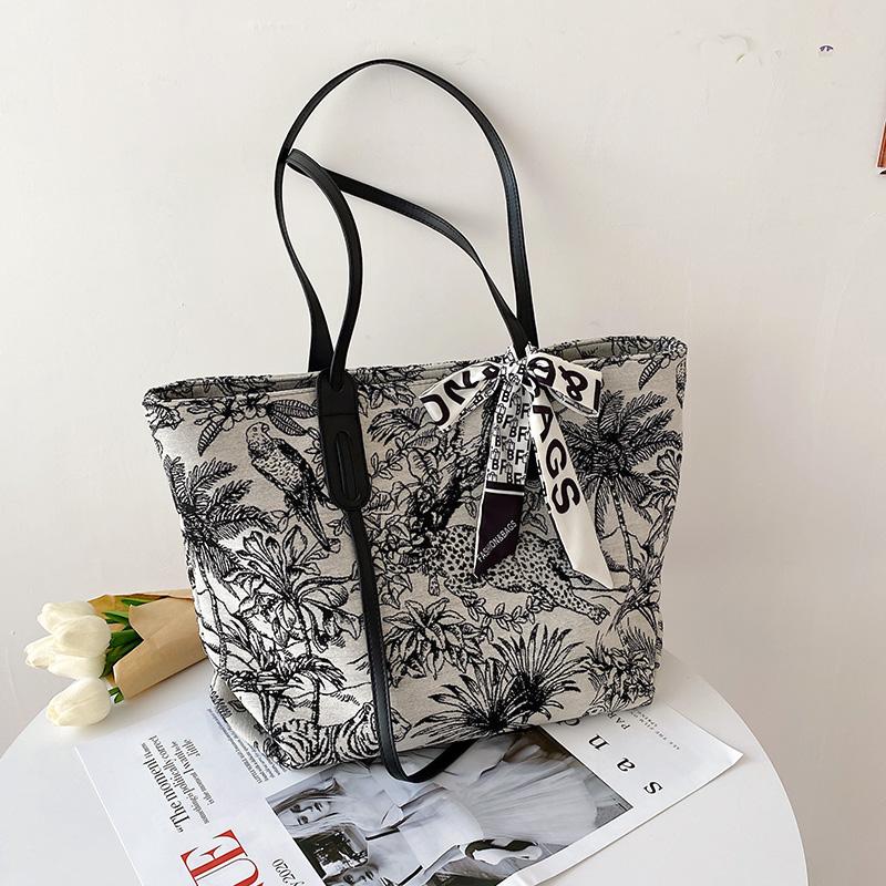 

Evening Bags Women Brand Handbags Large Capacity Totes Designer Shoulder Messenger Bag Famous Sac A Main Crossbody