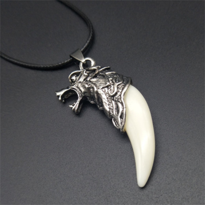 

Punk Gothic Wolf Tooth Men Necklace Fashion Resin Wolf Tooth Alloy Wolf Head Tooth Pendant Necklace For Boy Men Jewelry Gifts1040 T2, Silver