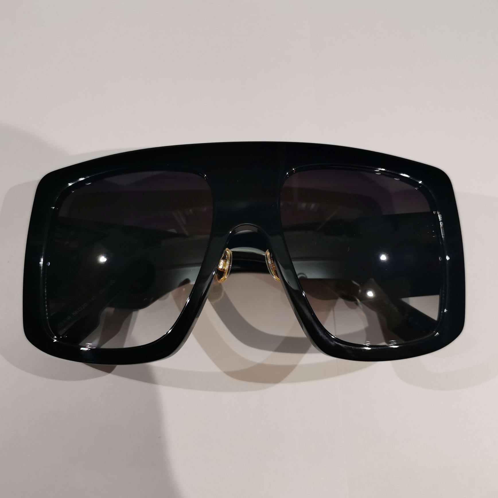 

Fashion Oversize Wrap Sunglasses for Women Black Grey Shaded Large Mask Sunglasses Big Sport Sun Glasses for Women with Box