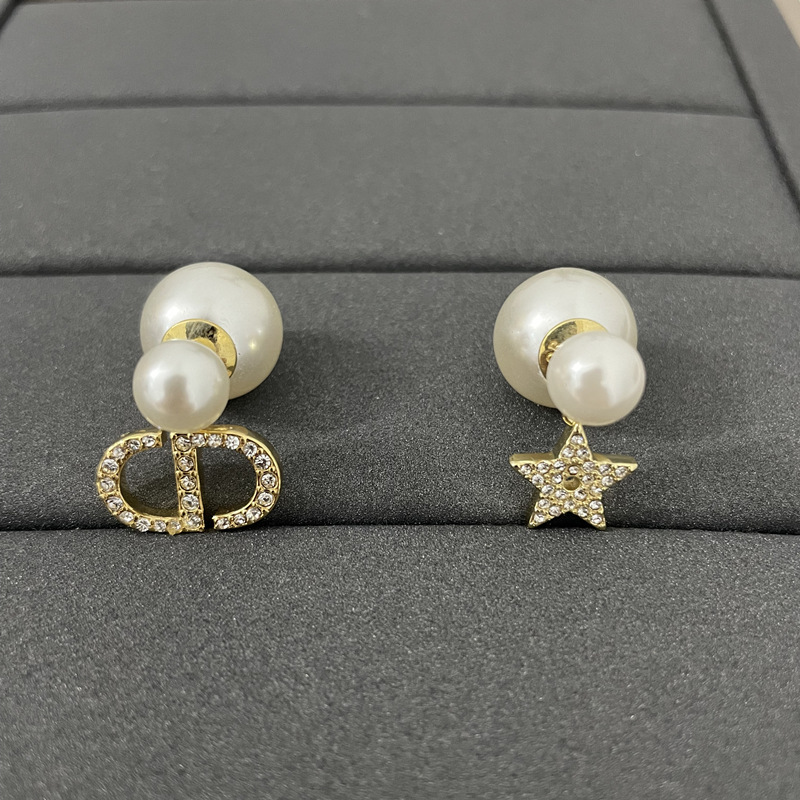 

Luxury Home New Cd Letter Star High Version Simple Fashion Pearl Earrings