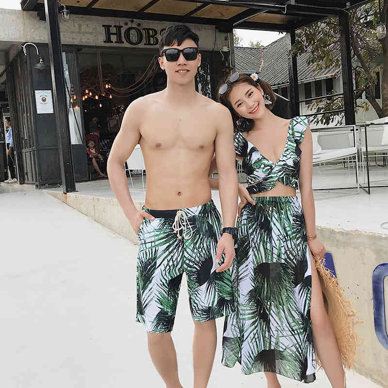 Couple&#039;s Style Swimsuit Female Three Piece Set of Sexy Split Bikini Flat Angle Men&#039;s Beach Pants-image-678409094