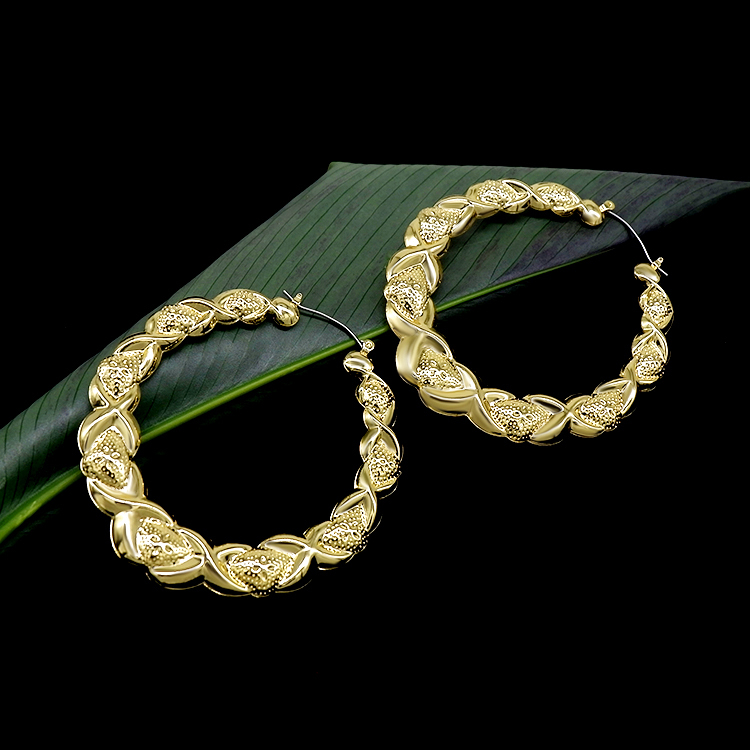 

Wholale retro 14K Gold Plated Big Large XOXO Heart Geometric Bamboo Hoop Earrings For Women
