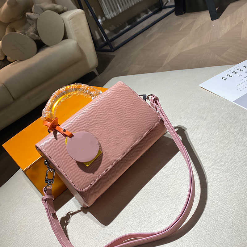 

Designer Bags Womens Handbags Crossbody Bag Backpack Twist Purse Fashion Shoulder Medium Cowhide Leather Hand Water Ripple Flap Messenger