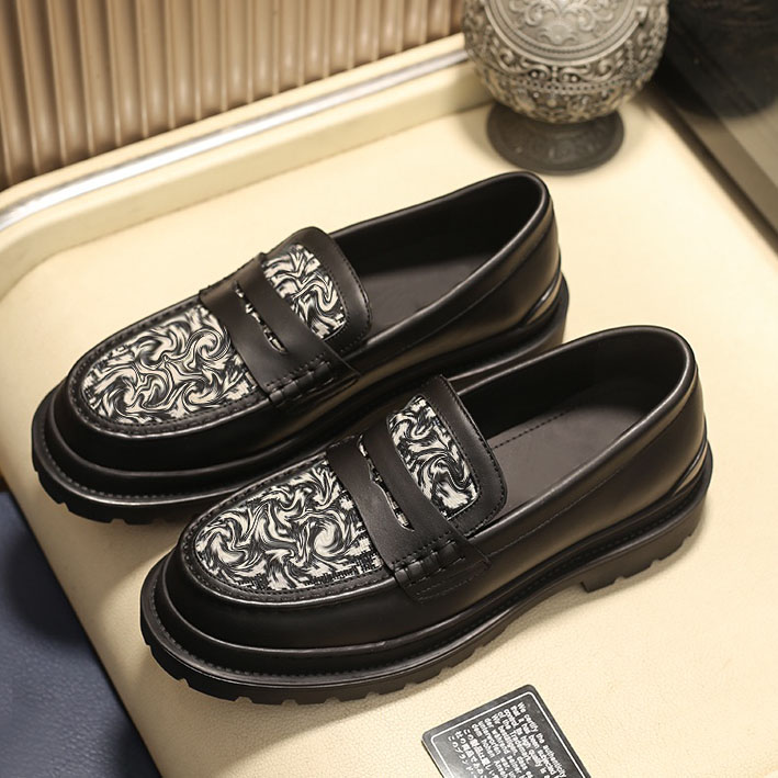 

Mules Loafers Men Women Casual Shoes Flats Genuine Leather Stylist Printing Fashion Shoe Princetown Black White Letter Platform Sneakers