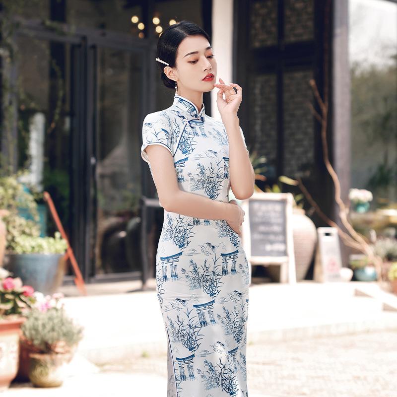 

Chinese Cheongsam Sexy Qipao Split Dresses Vintage Traditional Cheongsams Oriental Wedding Party Dress Bodycon For Women 2021 Ethnic Clothin