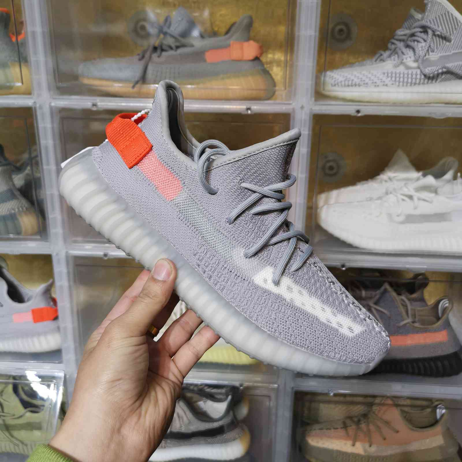 

2021 Mens Women Run Sports Shoes Sneakers Trainers Ash Stone Pearl Blue Mono Pack Mist Cinder Clay Ice Style Men Woman Athletic Shoe Sport Sneaker Trainer balance, As photo style