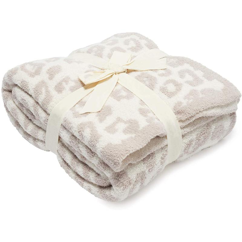 

Blankets European Modern Simple Half Cashmere Sheep Blanket Knitted Plush Barefoot Leopard