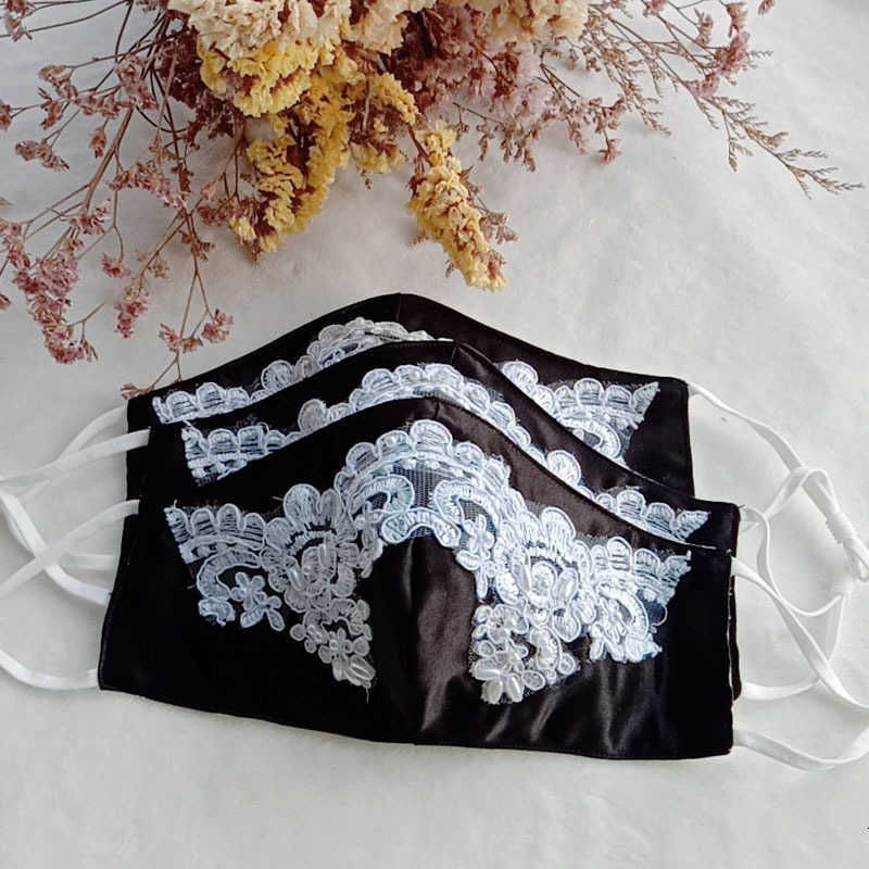

three dimensional cold proof and dust-proof breathable mask bridal party lace protective hanging ear black mask