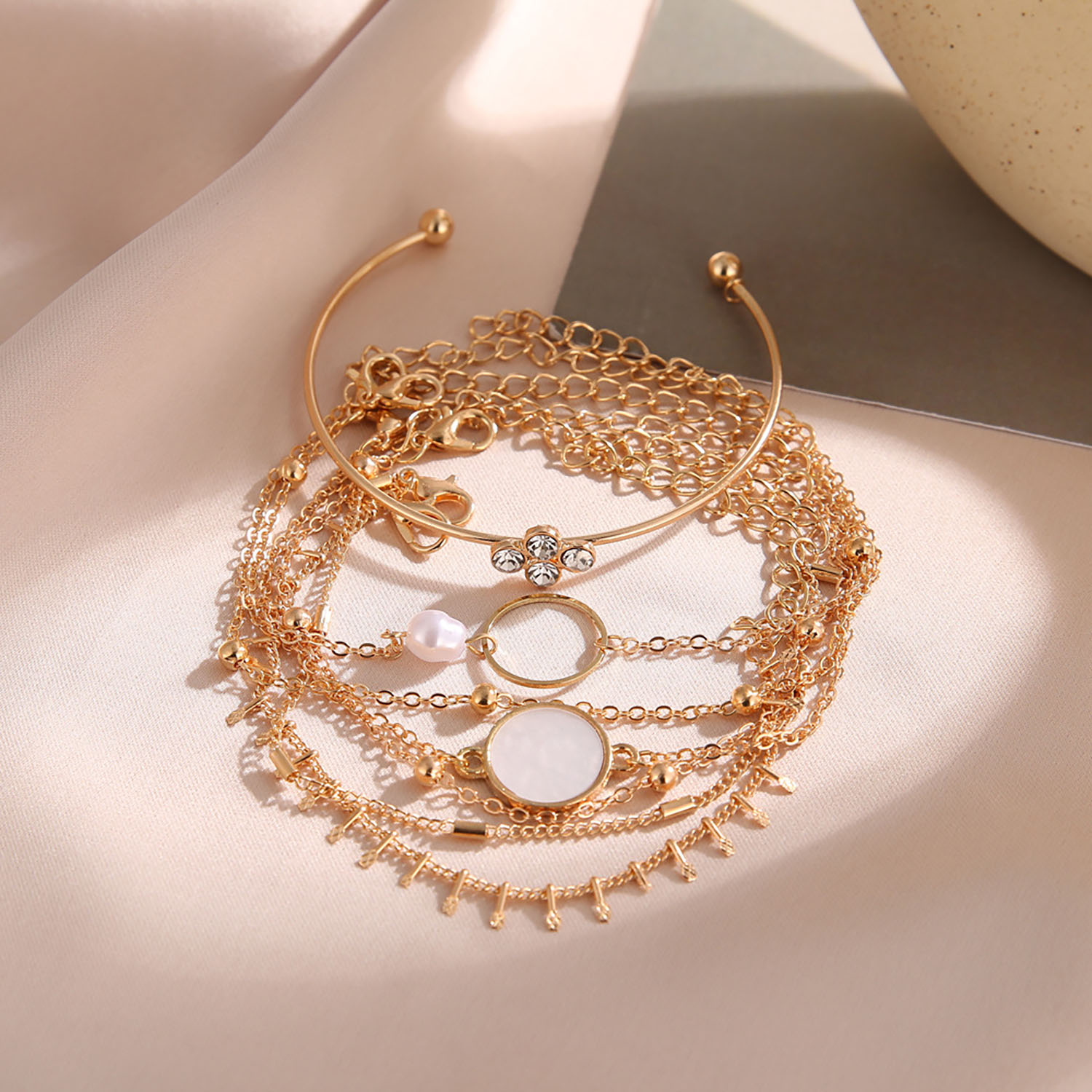 

6PCS Fashion Crystal Bracelets Sets for Women Gold Charms Hand Chain Stackable Wrap Bangle Adjustable Bracelet Jewelry