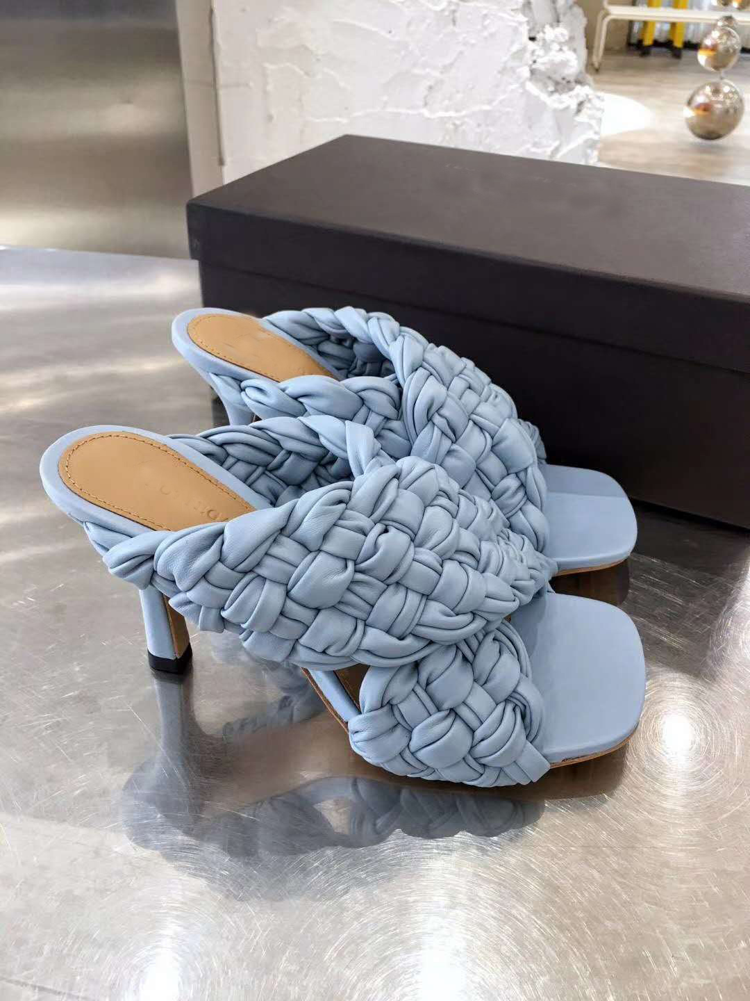 

Women Sandals Bottom Red High Heels Slides Womens Luxurys Designers Shoes Genuine Leather Pumps Lady Slipper Wedding Bottoms with box dust R84X