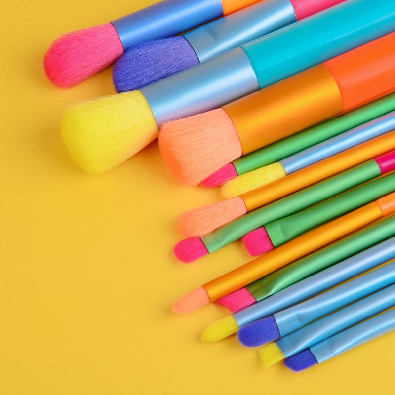 

Pcs Fiberapered Colorful Blending Brush Eyeshadow Makeup Cosmetic Kit Maquiagem Smudge Eye Brushes