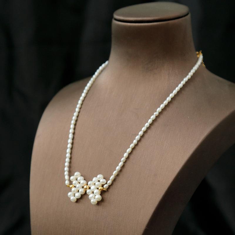 

Natural Fresh Water White Pearl Bow Pendant Necklace For Women Girl Cute Minimalist Wedding Collier Femme 2021 Necklaces