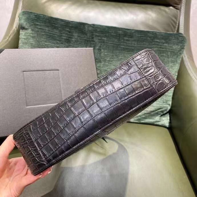

Top Quality!!! Le 5 A 7 Hobo Designer Woman Bag In Crocodile-Embossed Shiny Leather Adjustable Strap And Tab Closure With Metal, Silk