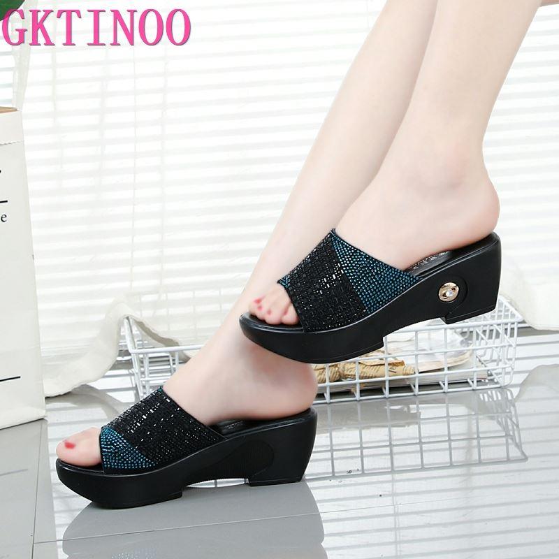 

Slippers GKTINOO Genuine Leather Women's Shoes Summer Platform Sandals Plus Size 41 Rhinestone Casual Wedges Slides, Black