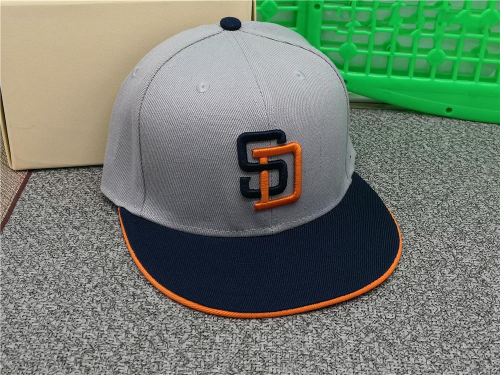 

Top sale Gorros ajustados letras SD para hombre y mujer, gorras de béisbol ajustadas con pico plano, Hip Hop, color marrón,, 18