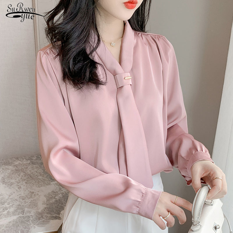 

Autumn Long Sleeve Shirt Women Chiffon V-neck Tops and Blouses Clothes OL Style Office Lady Satin Loose 10842 210521, Apricot