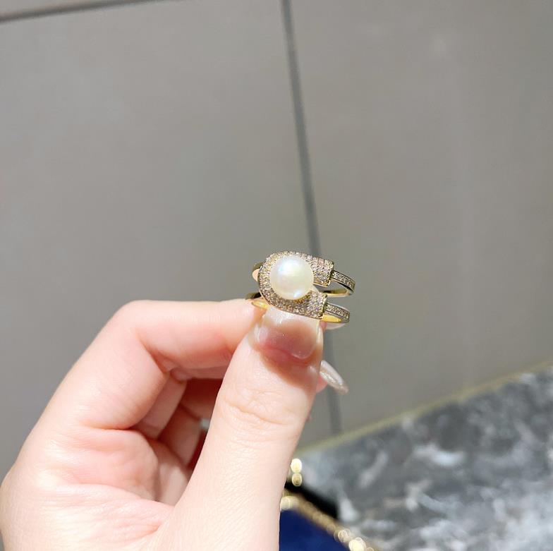 

2021 New pearl open ring niche design girlfriends fashion simple personality alloy food, Silver