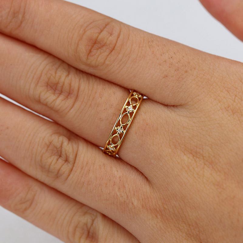 

Cluster Rings Ring For Women Vintage Western Style Hollowed Out Patterns Zircon Light Gold Color Fashion Jewelry Gifts KBR301, Golden;silver
