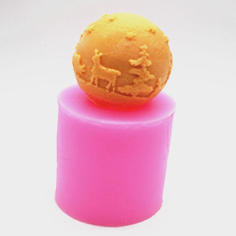 

Craft Tools 3D Christmas Ball Silicone Candle Soap Mold Making DIY Fondant Cake Decorating C63B