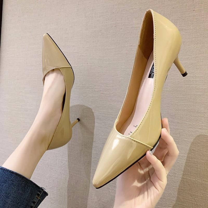 

Dress Shoes Simple Solid Color Daily Commuter High Heels Spring And Autumn Fashion All-Match Pointed Shallow Mouth Ladies Single, Wine red