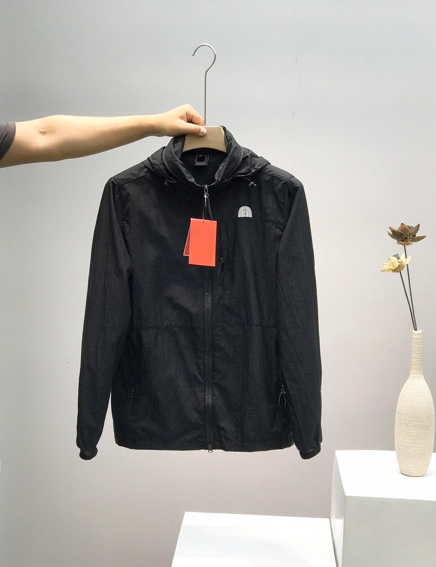 

Men Jackets Contrast Color Windbreaker Spring Autumn Outerwear Mens Coats Embroidery Letter Pattern Plus Size