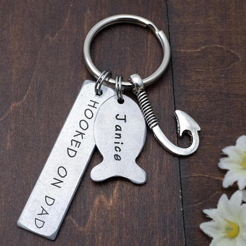 

Keychains Personalized Keychain,Engraved Hooked On Dad Keychain,Fishing Keychain,Custom Keyring,Father's Day Gift For Grandpa