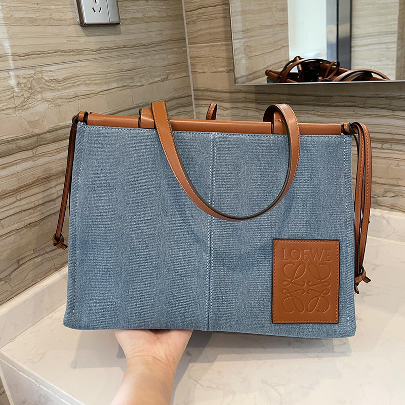 

Designer bags 2021 new shopping canvas Patchwork Leather cushion portable Tote Bag Beach One Shoulder women s luxury