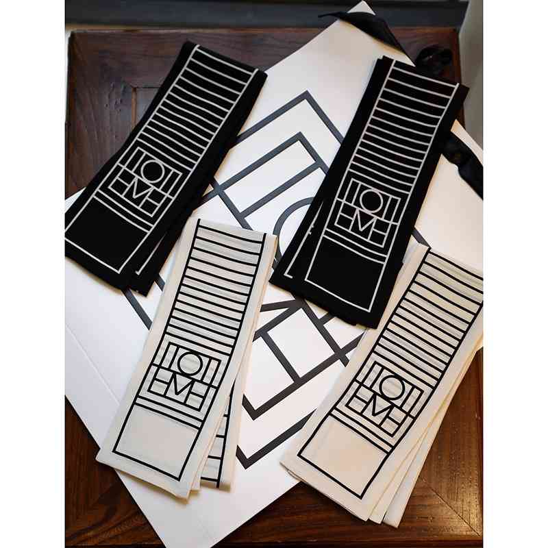 

Nordic Sweden ins stripe style toteme crepe de Chine silk scarf double layer hair band very simple wind streamer binding bag