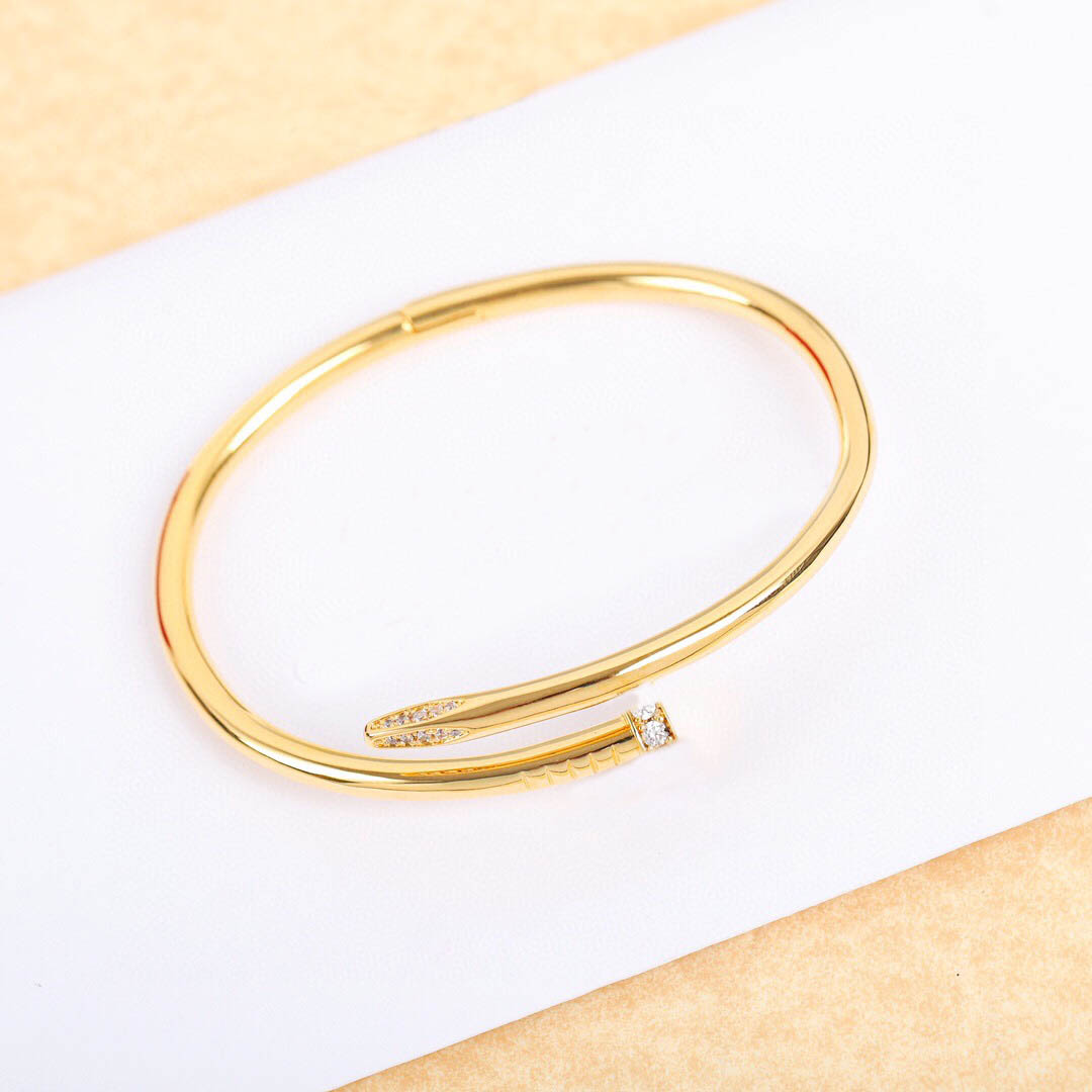 

V Gold 2022 Luxury quality charm bangle thick nail bracelet in three sizes for women wedding jewelry gift have box stamp PS7359