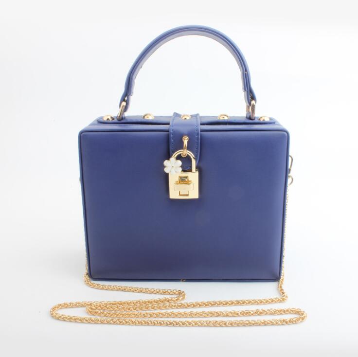 

Factory wholesale women bag simple atmospheric solid color leather handbag high quality acrylic hard box chain bags Joker leathers fashion handbags, Silver(boutique box)