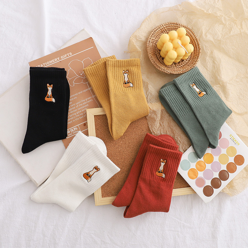 

New Ins Happy Socks Women Japanese Fashion Cute Animal Cartoon Fox Printed Funny Sock for Girls White femme chaussettes Dropship, Red