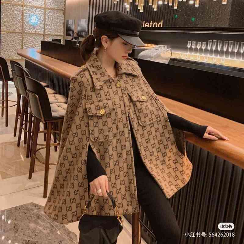 Cloak 2021 Windbreaker Fashion Knitted Mink Coats Female Fashionable Atmospheric Winter Jacquard Women's Woolen Shawl Ladies Clothing Fur