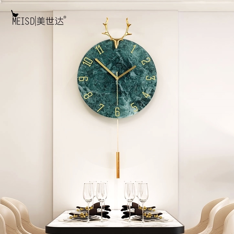 

Nordic Elk Silent Metal Decorative Swingable Wall Clock Modern Design Watch Living Room Home Decor Christmas Decoration Gifts 210401