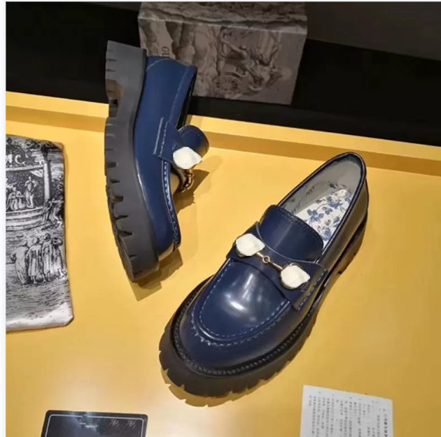

top fashion platform designer shoes triple black velvet white oversized men's and womens casual party dress calfskin 35--41, Blue