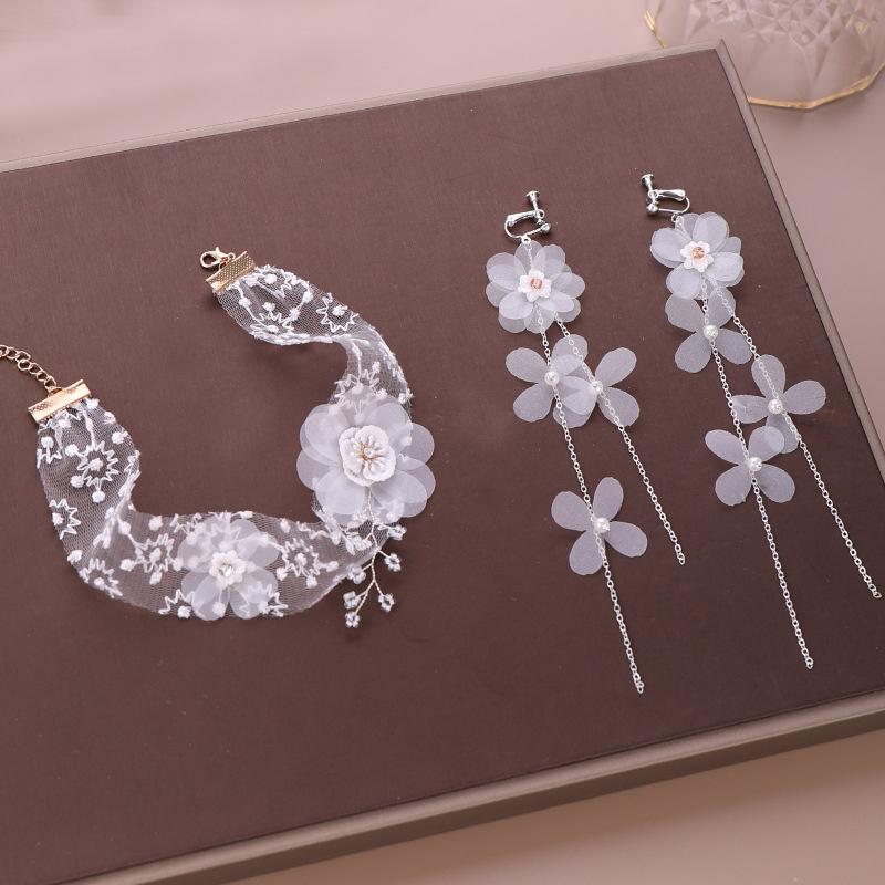 

Wedding Jewelry Sets White Lace Tiaras Necklace Earrings Set Yarn Flower Bridal Accessories Women Headpiece Choker Jewellery XH, Slivery;golden