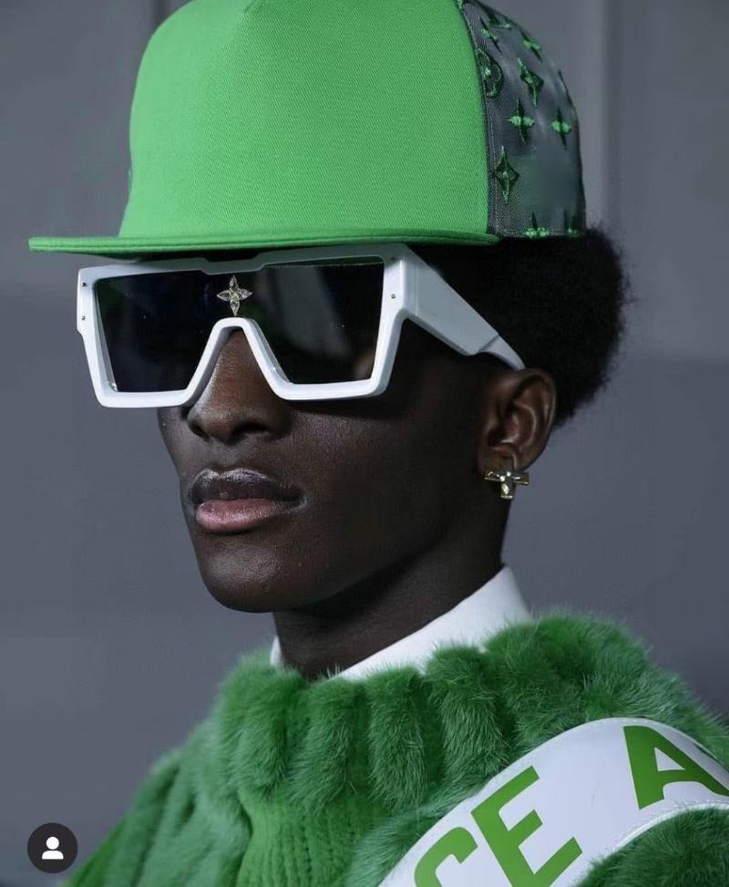 

Vintage Glasses For Hip Hop Fashion Personalized Sunglasses Men Square Millionaire Diamond Flower