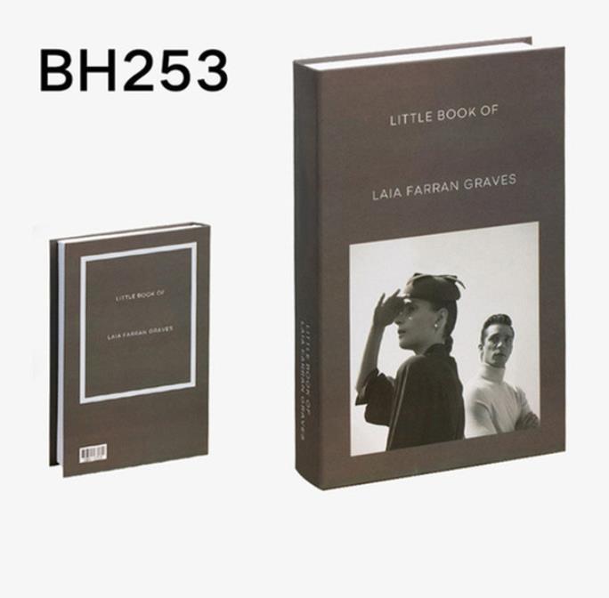 

4PC Fake Book Box Modern Book Club Hotel Home Decoration Desktop Study Soft Simulation For Living Room Fashion Fake Books Y0603