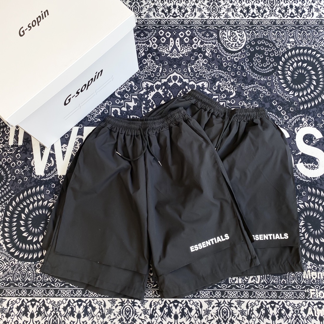 

Designer fear of god summer beach essentials swim shorts pant men pocket fog pants short sweatpant sportwear nylon essential jogger reflective sport quick dry, I need look other product