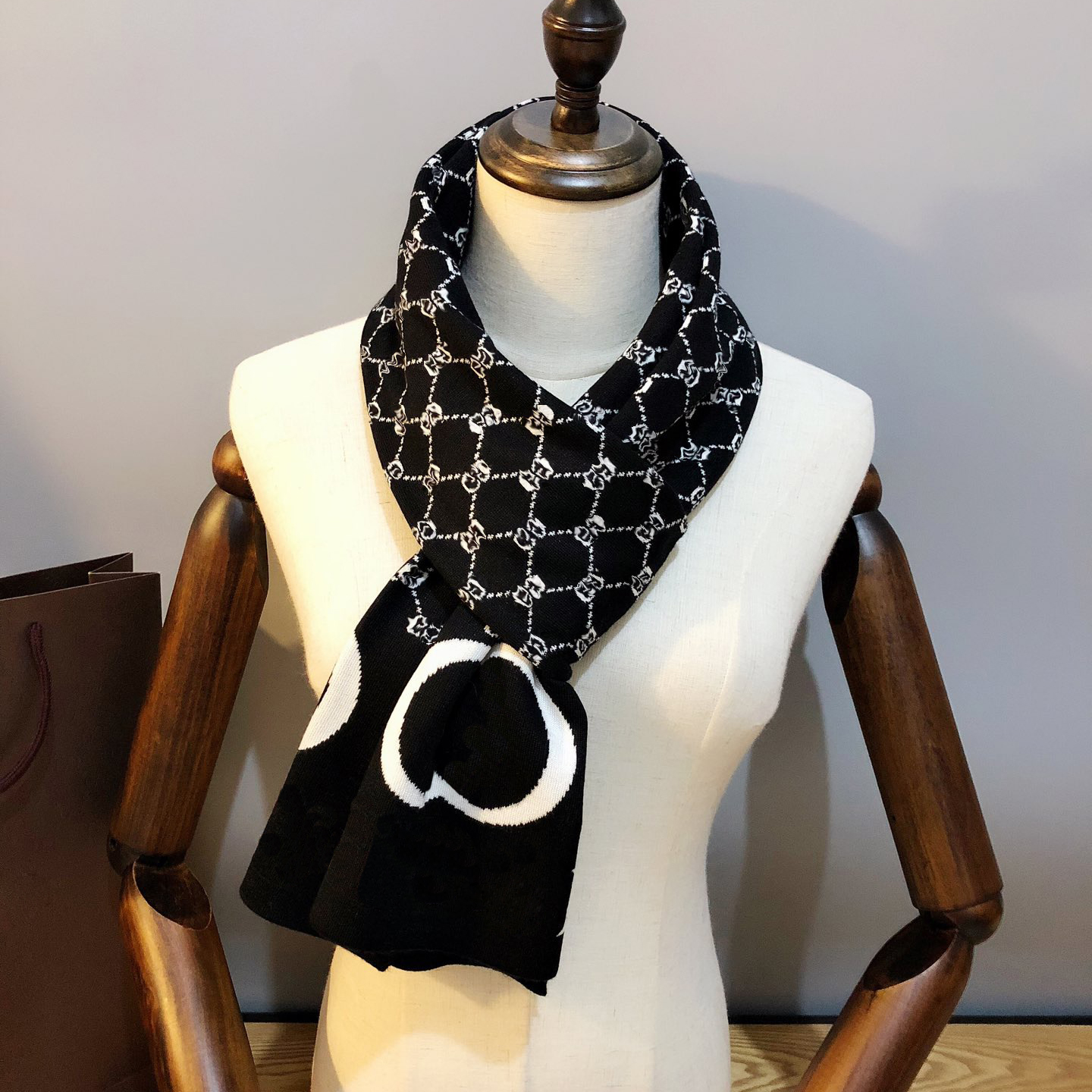 

Designers Scarf Luxurys men's and women's winter fashion knitted scarves mens warm cashmere shawl high quality letter jacquard col, Blue;gray