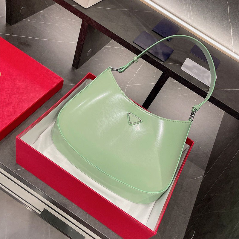 

Fashion Women Luxurys Designers Bags Cleo Handbags Shoulder Messenger Bag Clutch Tote Crossbody Patent Leather Zipper Wallet