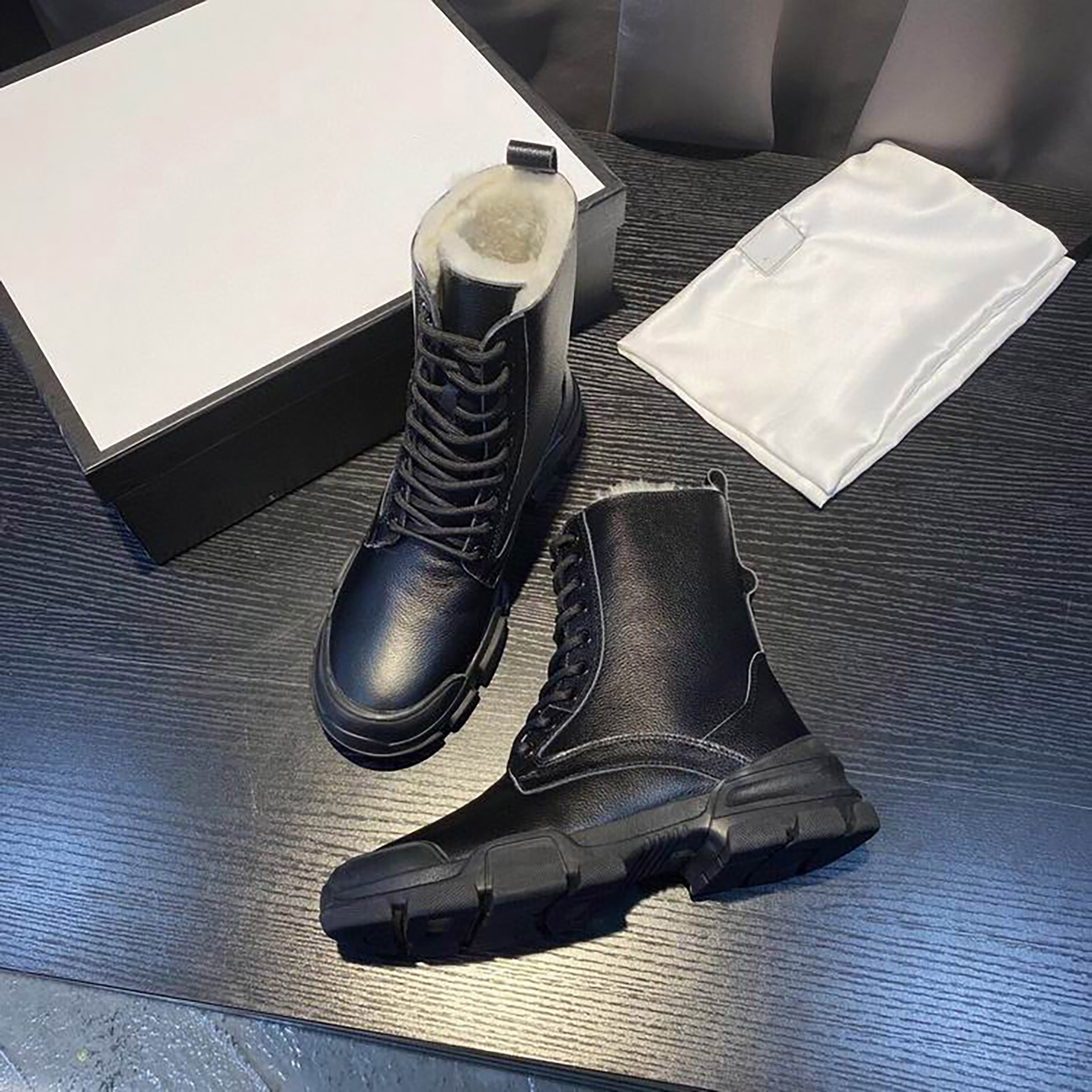 

Boot Women Fashion Autumn Winter Bottom Short Boots White Black Shoelaces Comfortable To Wear Real Leather Medal Coarse Non-Slip Shoes Boot