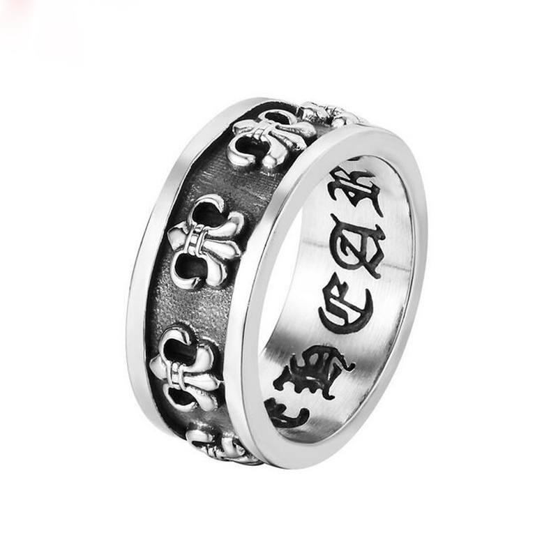 

Brand Vintage Retro Cross Chrom&Hearts Titanium Band Ring Silver Stainless Steel Personality Punk Engrave Motorcycle Finger Rings Fashion Jewelry Accessories